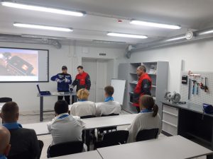 IMG 0ca7c8905d47ea0b3b0d2ae9f38eb320 V