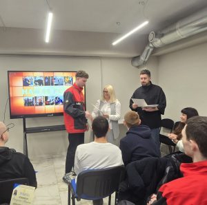 IMG c0783764db2bf31bbdda73c5617405cc V