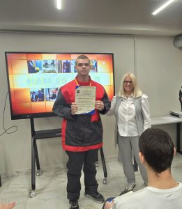 IMG d5239180a8092e2a837fe7623d8e4596 V