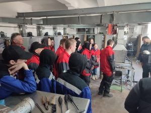 IMG 0b273194149d392a64ff5f38976c3002 V